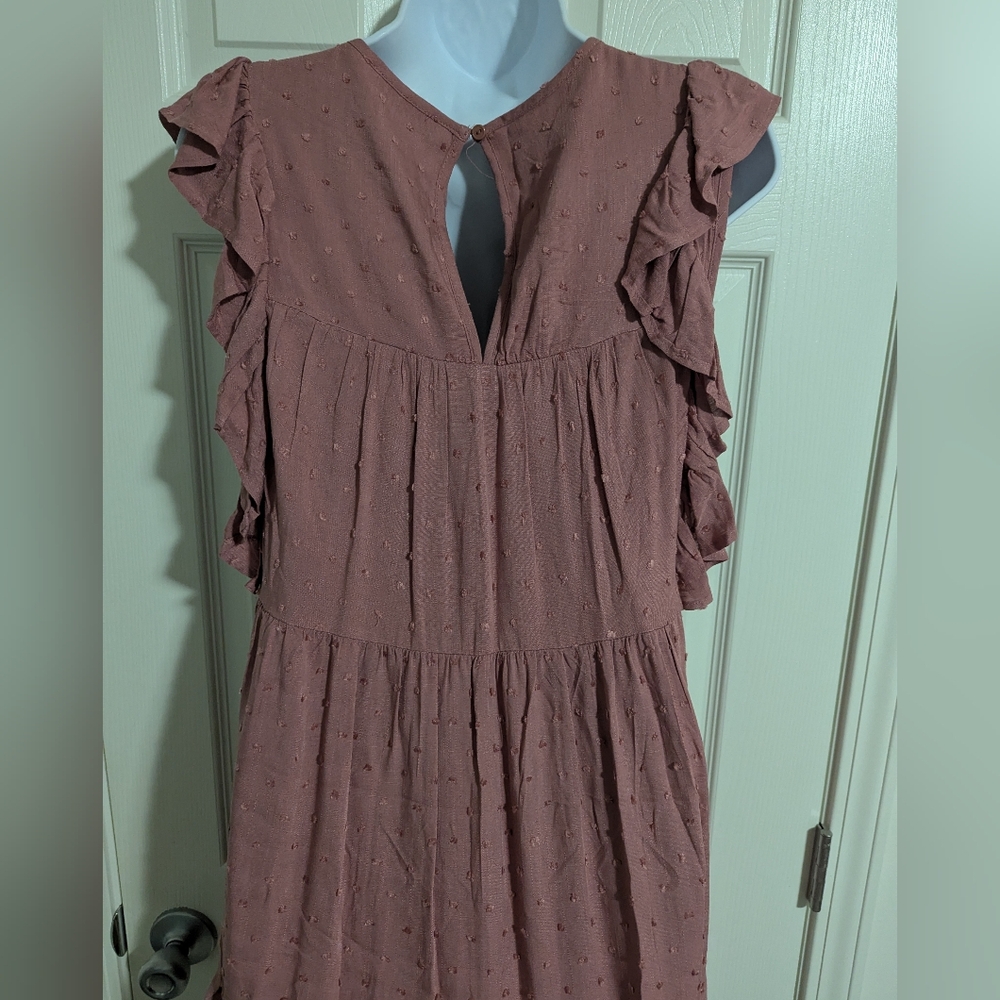 Ruffled Sleeveless Dress in Dusty Pink - Picture 8 of 9